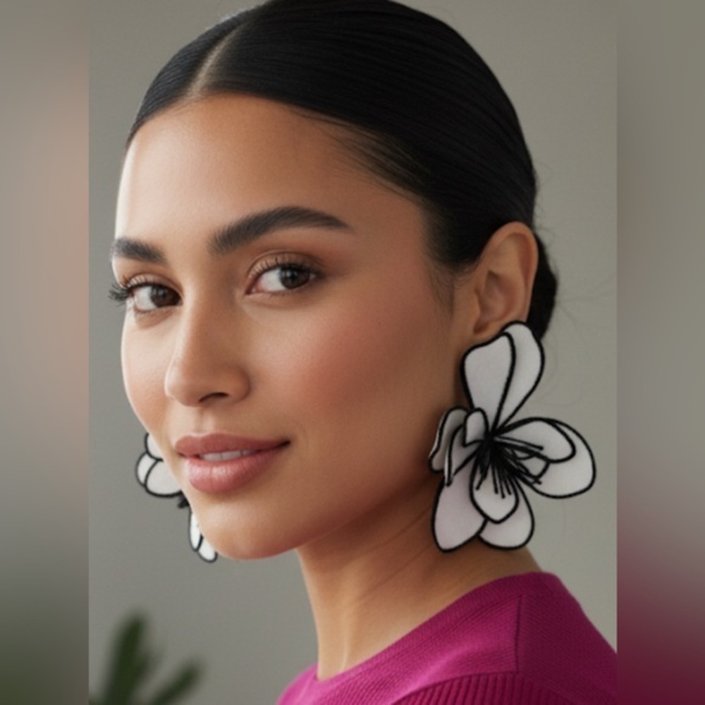 ✨NEW Elegant Black and White Statement Floral Earrings
